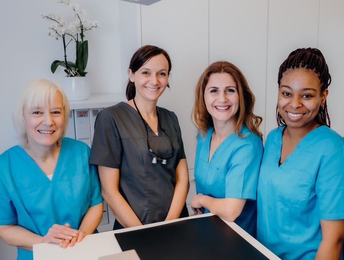 Team der Zahnarztpraxis Dr. Eva Mense - Nürnberg Schoppershof